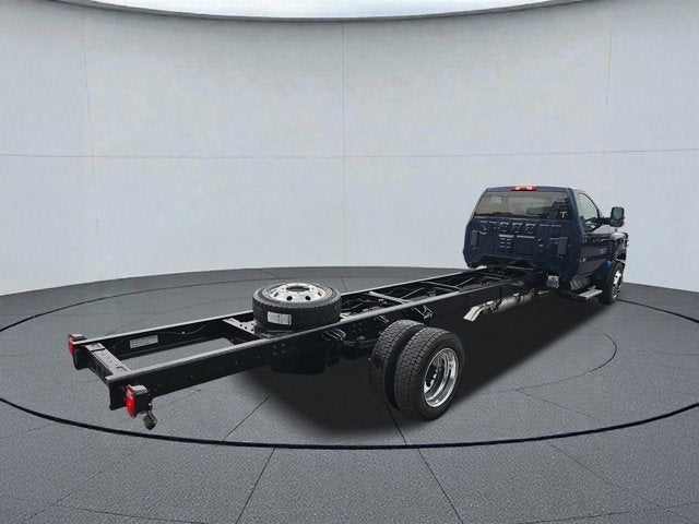 2024 Chevrolet Silverado 6500 HD LT