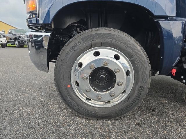 2024 Chevrolet Silverado 6500 HD LT