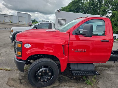2024 Chevrolet Silverado 6500 HD Work Truck