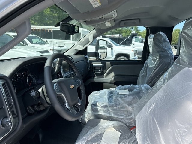 2023 Chevrolet Silverado 6500 HD LT