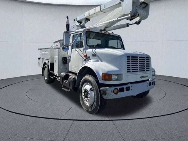 1999 INTERNATIONAL 4700 Base