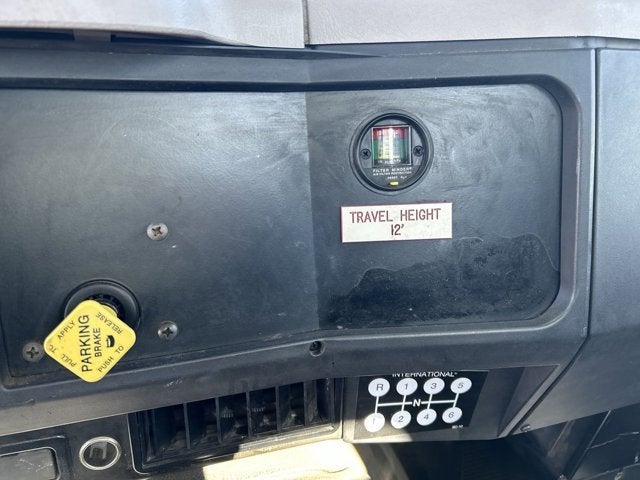 1999 INTERNATIONAL 4700 Base