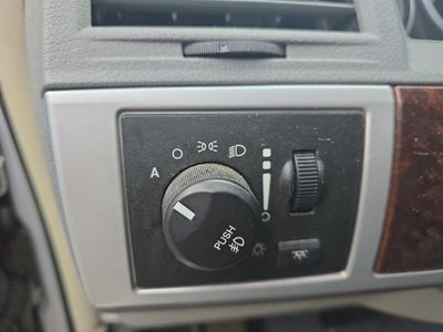 2010 Chrysler Town & Country Touring