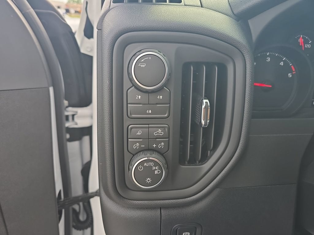 2026 Chevrolet Silverado 2500 HD Custom - Photo 27