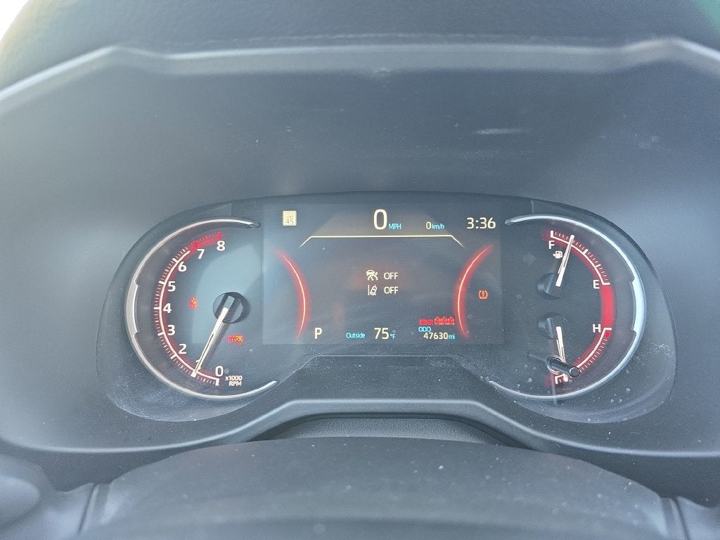 2025 Toyota RAV4 LE