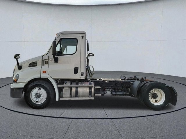 2015 Freightliner CASCADIA 113 Base