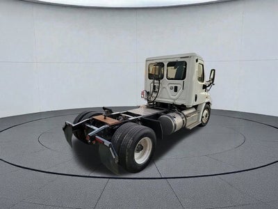 2015 Freightliner CASCADIA 113 Base