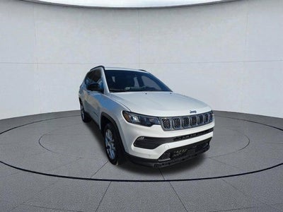 2023 Jeep Compass Latitude Lux