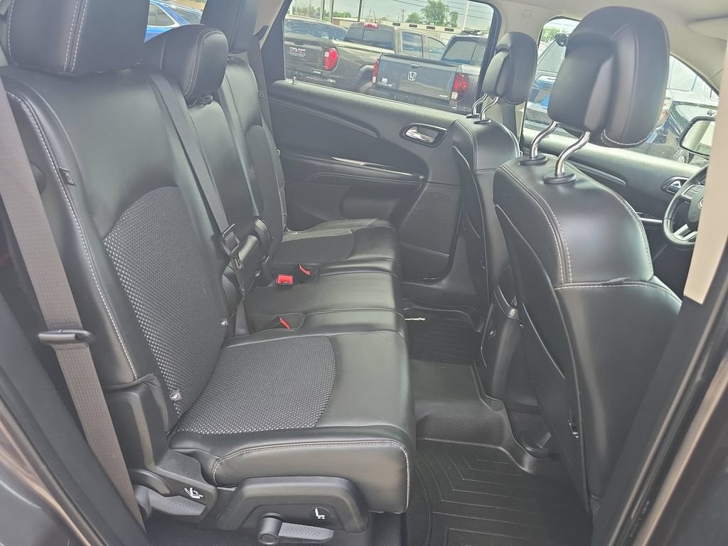 2019 Dodge Journey Crossroad