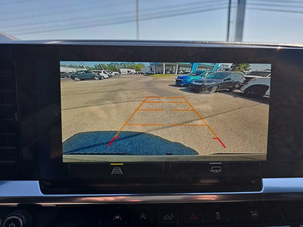 2025 Chevrolet Silverado 1500 LT (2FL)
