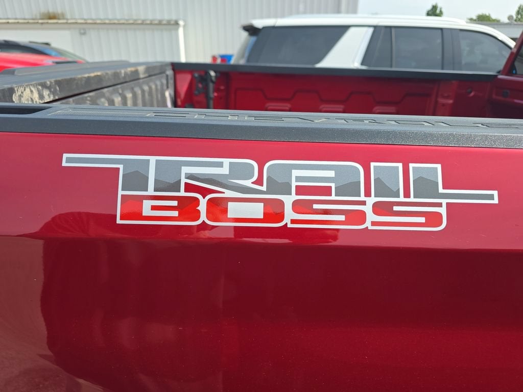 2025 Chevrolet Silverado 1500 LT Trail Boss