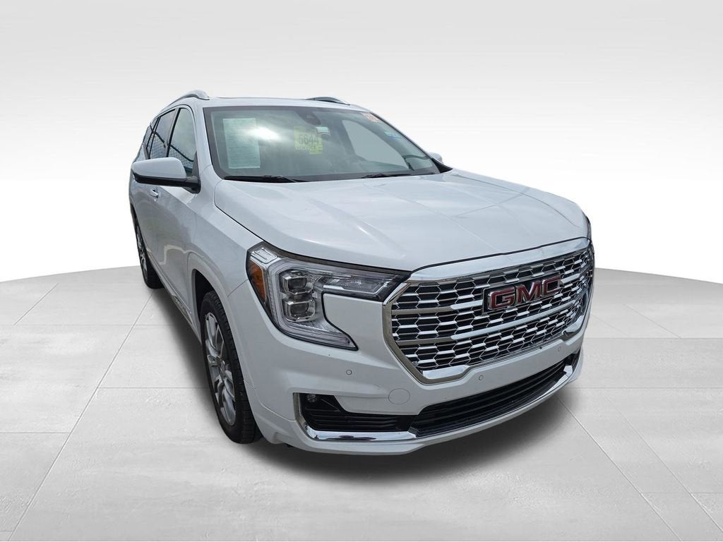 2023 GMC Terrain Denali