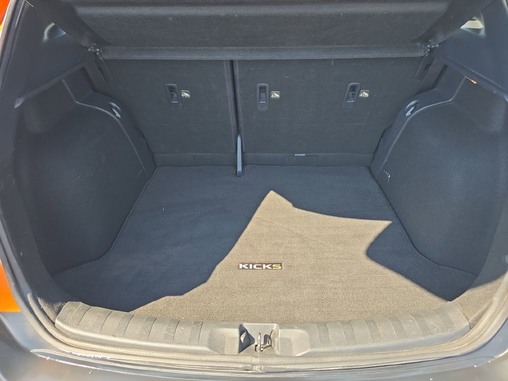 2018 Nissan Kicks SR