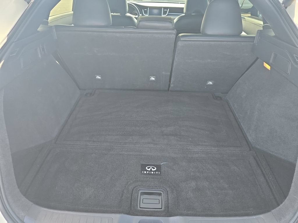 2023 INFINITI QX55 LUXE