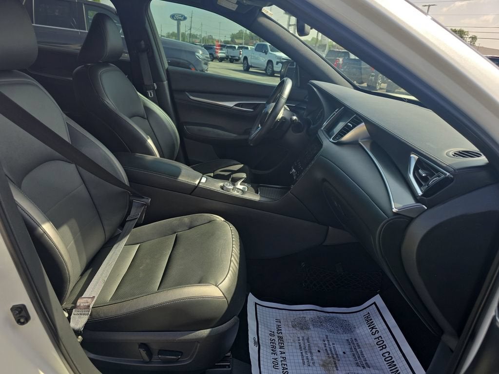 2023 INFINITI QX55 LUXE