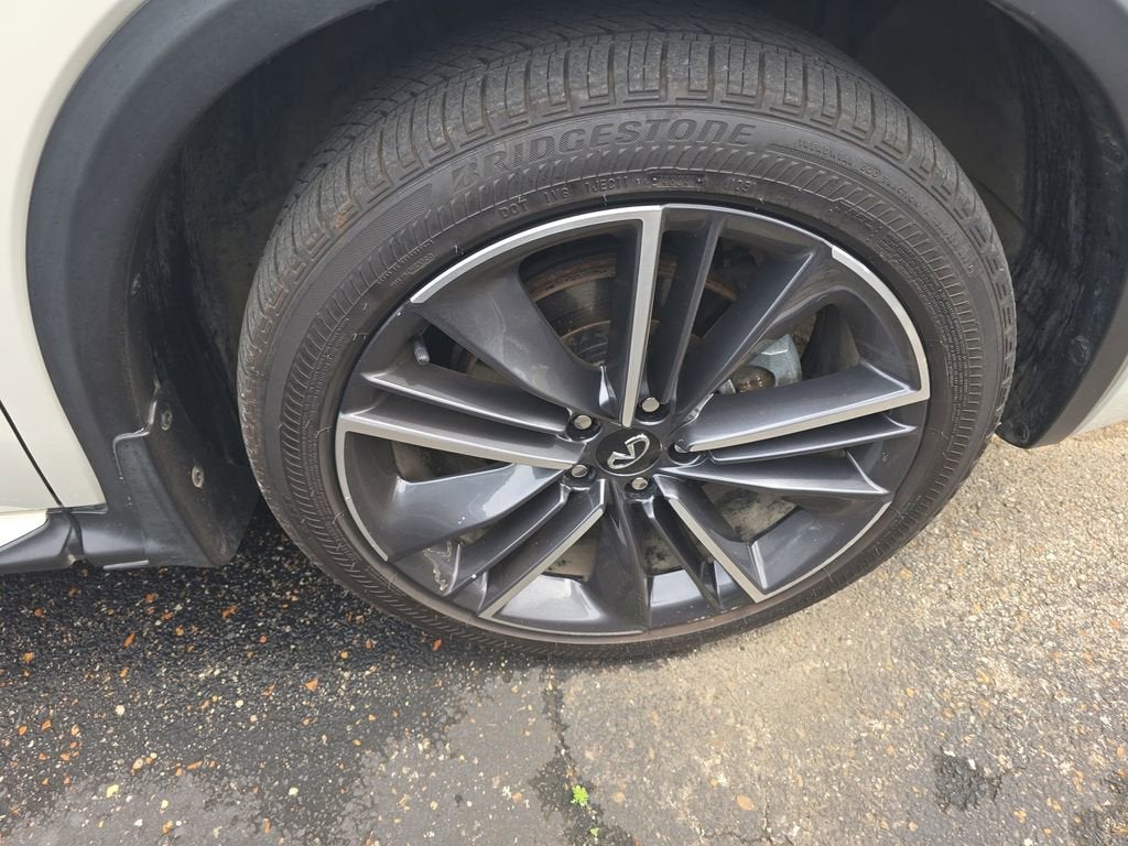 2023 INFINITI QX55 LUXE