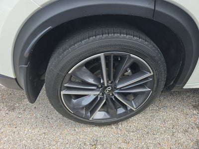 2023 INFINITI QX55 LUXE