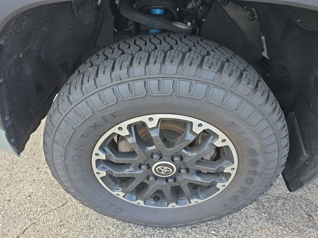 2022 Toyota Tundra 4WD SR5