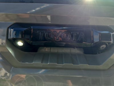 2022 Toyota Tundra 4WD SR5