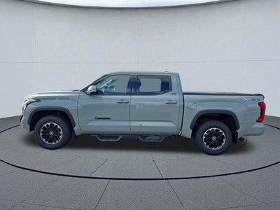 2022 Toyota Tundra 4WD SR5