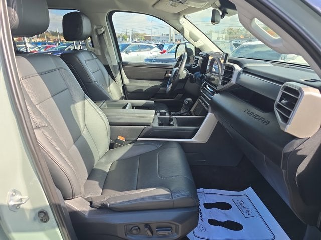 2022 Toyota Tundra 4WD SR5