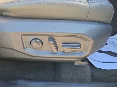 2022 Toyota Tundra 4WD SR5