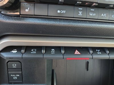 2022 Toyota Tundra 4WD SR5