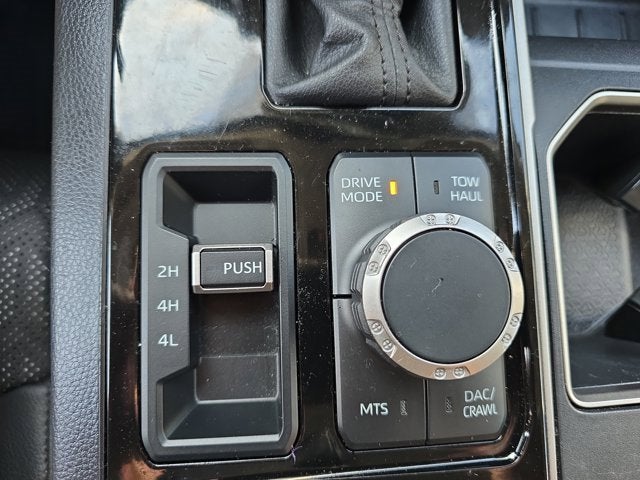 2022 Toyota Tundra 4WD SR5