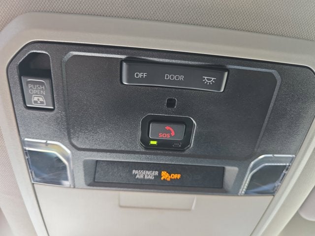 2022 Toyota Tundra 4WD SR5