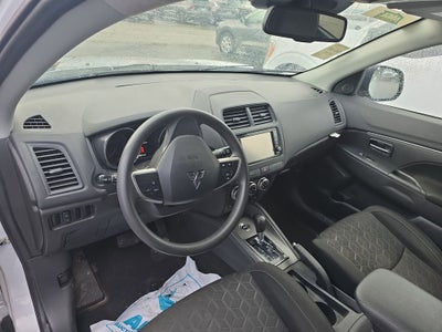 2024 Mitsubishi Outlander Sport S