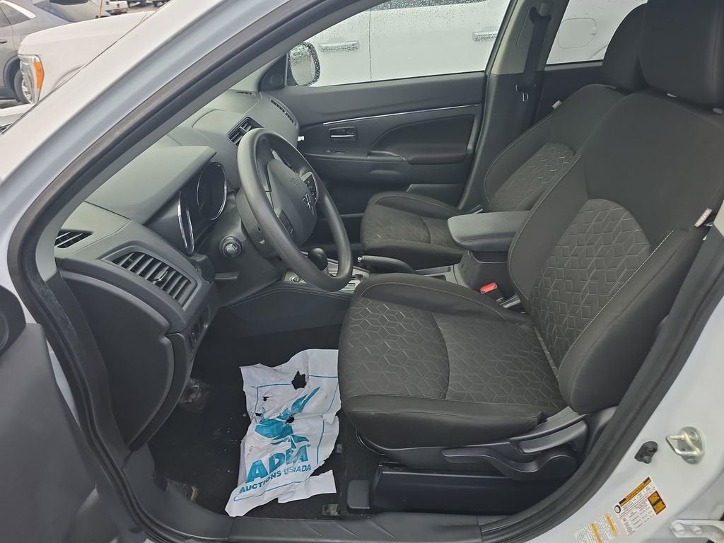 2024 Mitsubishi Outlander Sport S