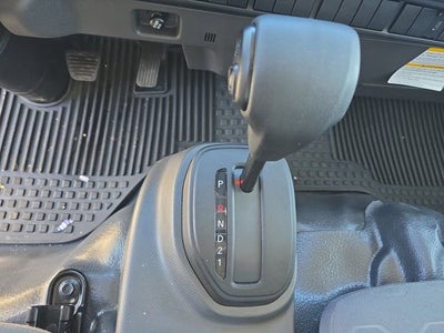 2025 Chevrolet Low Cab Forward 4500 XD 1WT