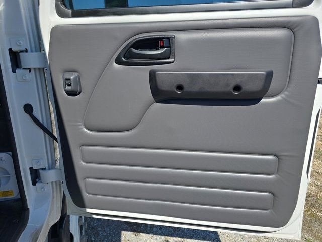 2025 Chevrolet Low Cab Forward 4500 XD 1WT