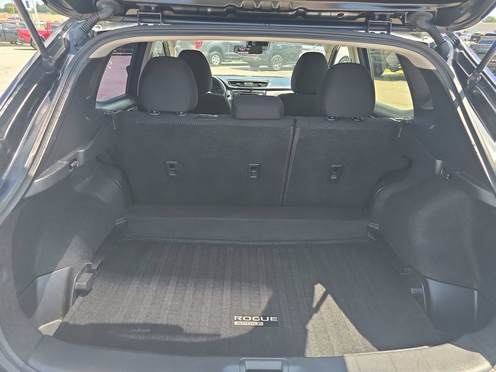 2020 Nissan Rogue Sport S