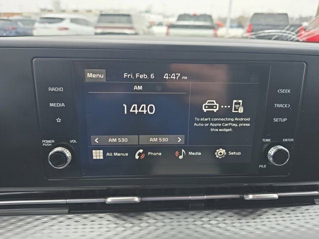 2023 Kia Carnival LX