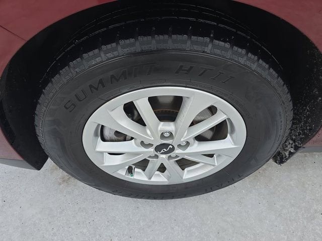 2023 Kia Carnival LX