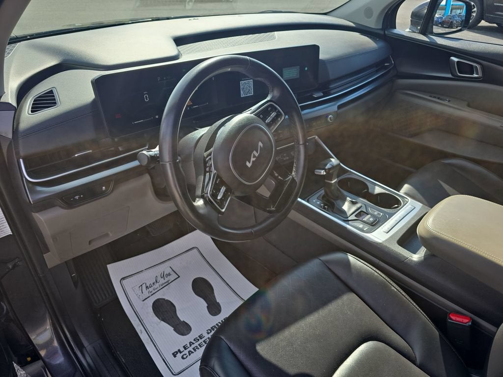 2025 Kia Carnival LXS