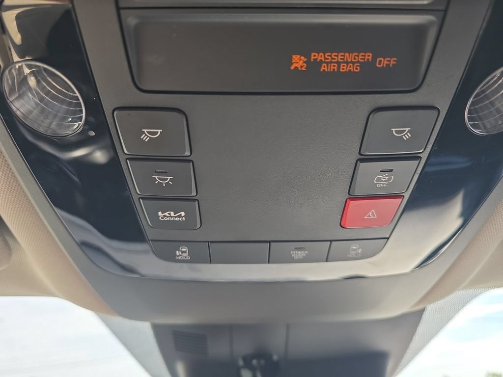 2025 Kia Carnival LXS