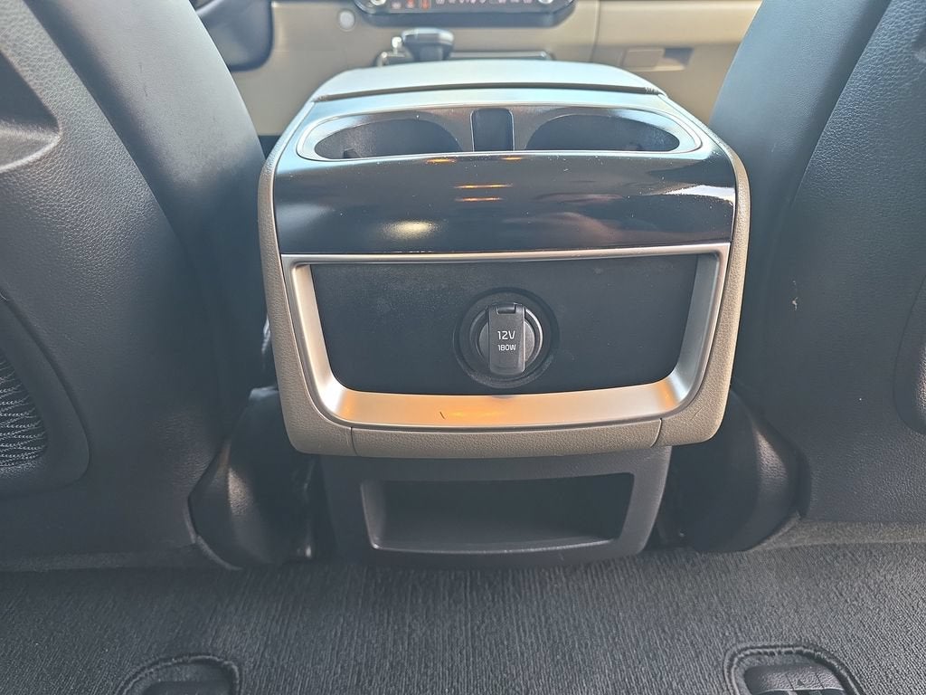 2025 Kia Carnival LXS