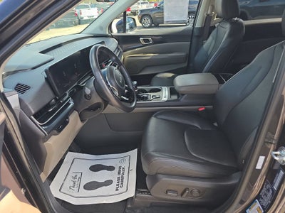 2025 Kia Carnival LXS