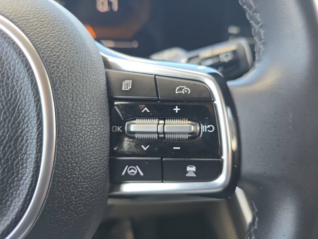 2025 Kia Carnival LXS