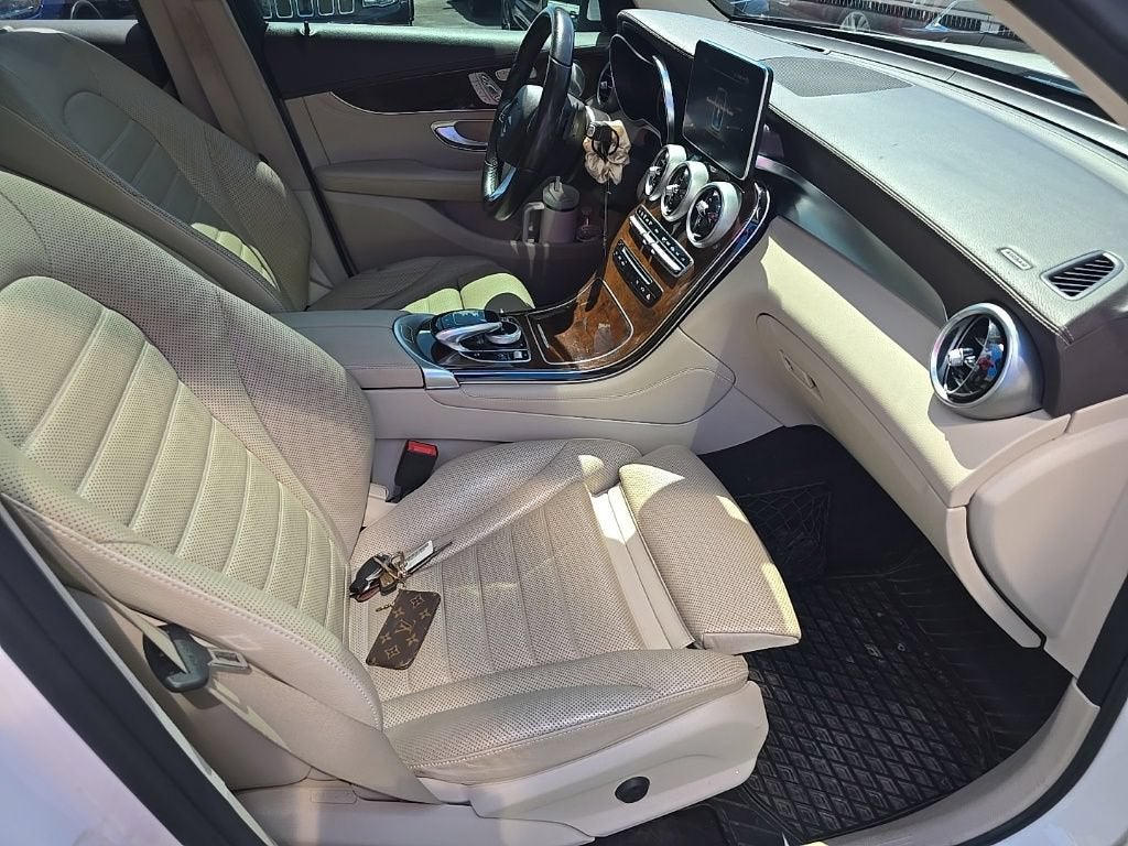 2016 Mercedes-Benz GLC GLC 300