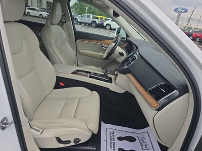 2019 Volvo XC90 Inscription