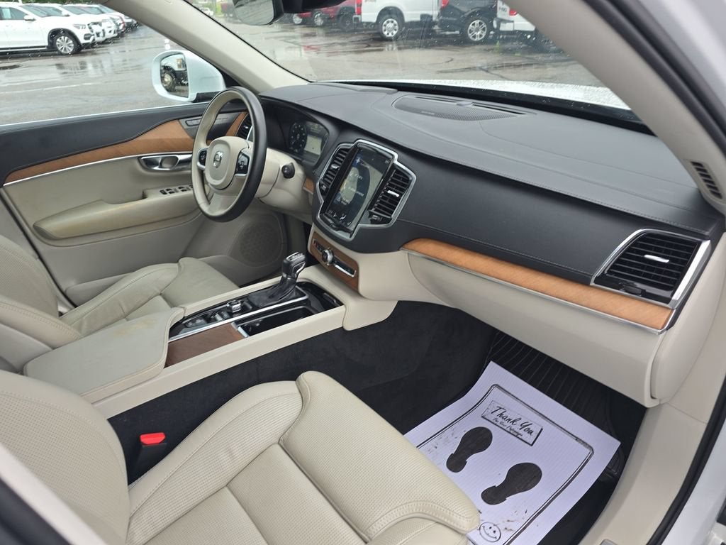 2019 Volvo XC90 Inscription