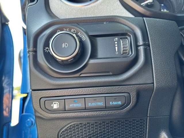 2024 Jeep Wrangler Sahara 4xe