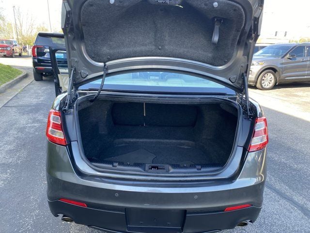 2018 Ford Taurus Limited