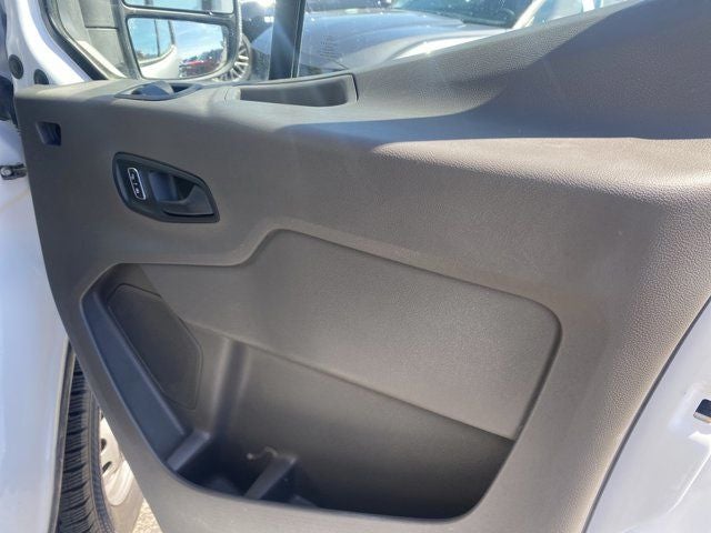 2025 Ford Transit-350 XL