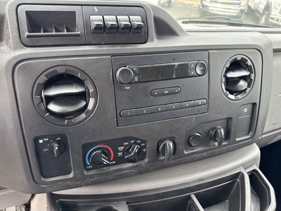 2016 Ford E-350SD Base Cutaway