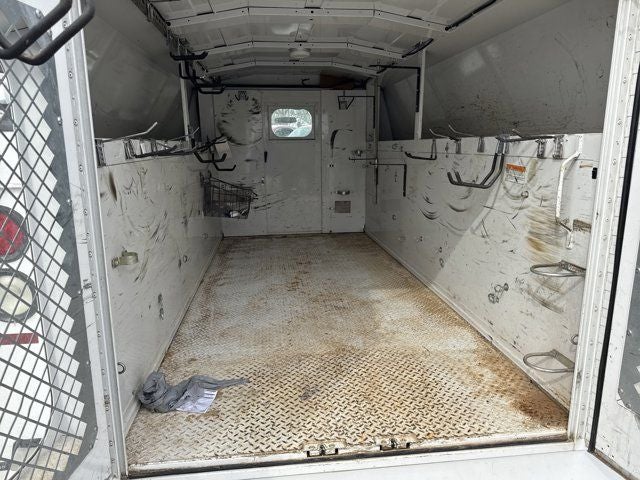 2016 Ford E-350SD Base Cutaway