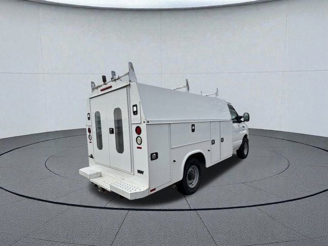 2016 Ford E-350SD Base Cutaway